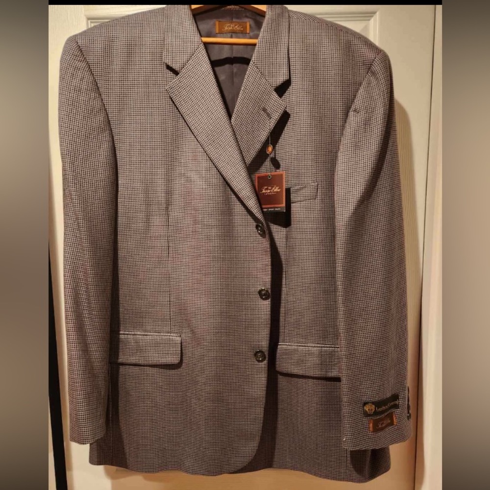 Men’s Tasso Elba wool and silk sport jacket.